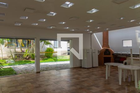 Apartamento para alugar com 57m², 2 quartos e 1 vaga Apartamento para alugar com 57m², 2 quartos e 1 vagaSalão de festas