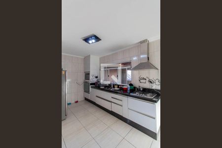 Casa à venda com 167m², 3 quartos e 5 vagas Casa à venda com 167m², 3 quartos e 5 vagasCozinha