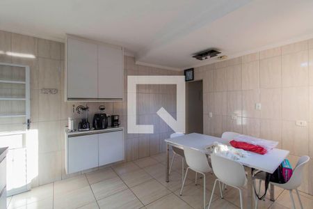 Casa à venda com 167m², 3 quartos e 5 vagas Casa à venda com 167m², 3 quartos e 5 vagasCozinha