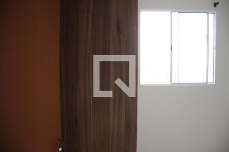 Quarto 2 de apartamento para alugar com 2 quartos, 47m² em Panorama, Uberlândia