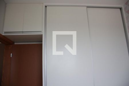 Quarto 1 de apartamento para alugar com 2 quartos, 47m² em Panorama, Uberlândia
