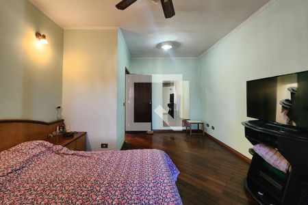 Casa à venda com 360m², 4 quartos e 3 vagas Casa à venda com 360m², 4 quartos e 3 vagasSuíte 1