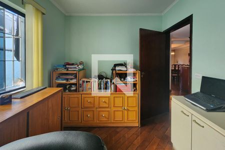 Casa à venda com 360m², 4 quartos e 3 vagas Casa à venda com 360m², 4 quartos e 3 vagasEscritório