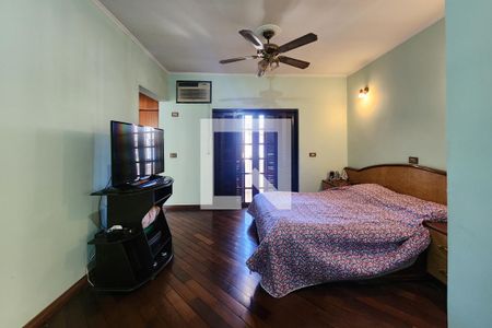 Casa à venda com 360m², 4 quartos e 3 vagas Casa à venda com 360m², 4 quartos e 3 vagasSuíte 1