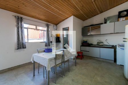 Casa à venda com 110m², 2 quartos e 2 vagas Casa à venda com 110m², 2 quartos e 2 vagasÁrea de Serviço e Churrasqueira