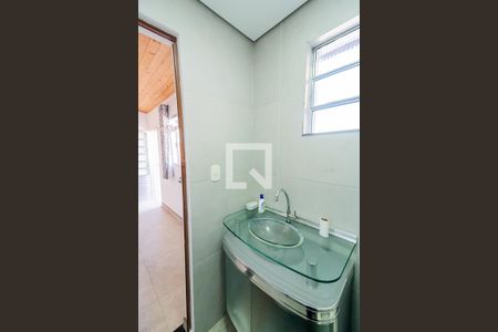 Casa à venda com 110m², 2 quartos e 2 vagas Casa à venda com 110m², 2 quartos e 2 vagasBanheiro de Serviço
