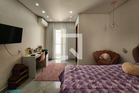 Casa à venda com 480m², 3 quartos e 10 vagas Casa à venda com 480m², 3 quartos e 10 vagasSuite 2