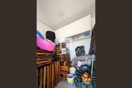 Casa à venda com 480m², 3 quartos e 10 vagas Casa à venda com 480m², 3 quartos e 10 vagasDespensa