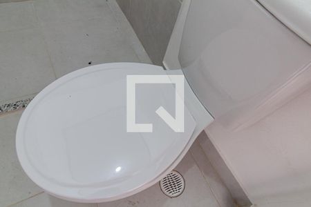 Banheiro de kitnet/studio para alugar com 1 quarto, 25m² em Centro Histórico de São Paulo, São Paulo