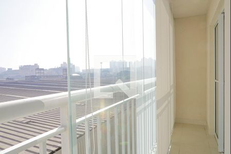 Apartamento à venda com 28m², 1 quarto e sem vaga Apartamento à venda com 28m², 1 quarto e sem vagaVaranda