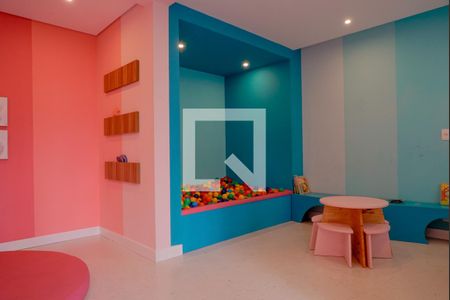 Apartamento à venda com 28m², 1 quarto e sem vaga Apartamento à venda com 28m², 1 quarto e sem vagaBrinquedoteca