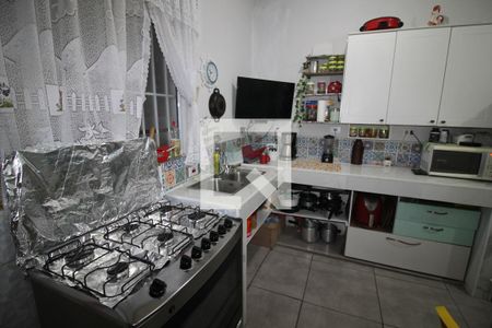 Casa à venda com 80m², 3 quartos e 2 vagasCozinha