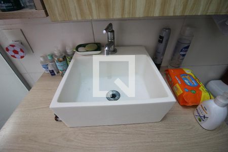 Casa à venda com 80m², 3 quartos e 2 vagasBanheiro da Suíte