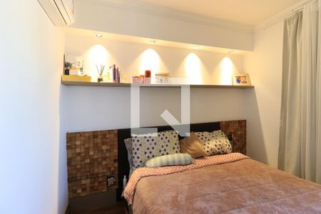 Apartamento à venda com 80m², 3 quartos e 2 vagas Apartamento à venda com 80m², 3 quartos e 2 vagasSuíte