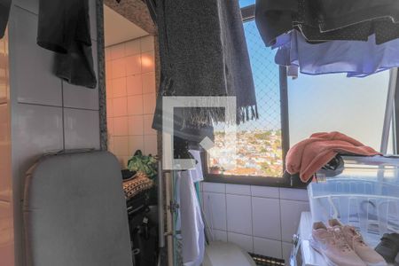 Apartamento à venda com 80m², 3 quartos e 2 vagas Apartamento à venda com 80m², 3 quartos e 2 vagasÁrea de Serviço