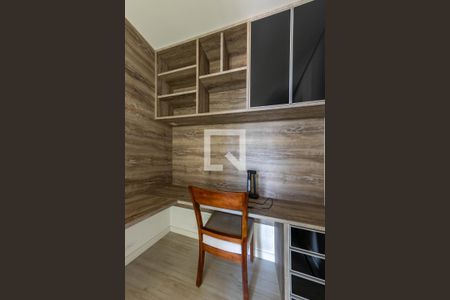 Apartamento à venda com 276m², 3 quartos e 4 vagasQuarto 1