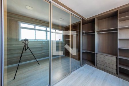 Apartamento à venda com 276m², 3 quartos e 4 vagasQuarto 3