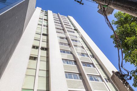 Apartamento para alugar com 50m², 2 quartos e 1 vagaFachada