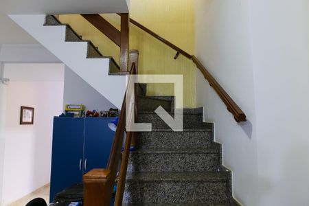 Acesso aos Quartos de casa para alugar com 3 quartos, 200m² em Parque Oratorio, Santo André
