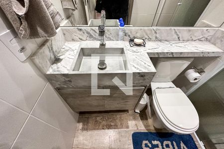 Apartamento à venda com 74m², 2 quartos e 2 vagasBanheiro Social