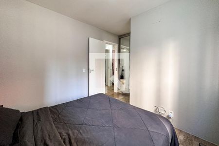 Apartamento à venda com 74m², 2 quartos e 2 vagasQuarto 2 - Suíte