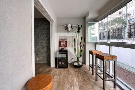 Apartamento à venda com 74m², 2 quartos e 2 vagasVaranda