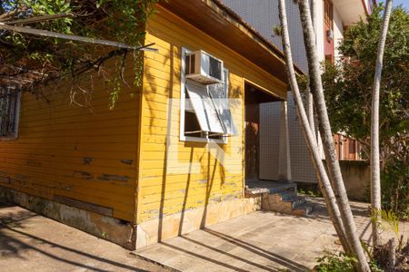 Casa à venda com 120m², 2 quartos e 3 vagasFachada da casa