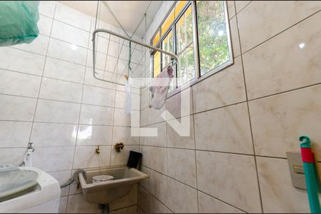 Casa à venda com 172m², 4 quartos e 4 vagas Casa à venda com 172m², 4 quartos e 4 vagasÁrea de Serviço