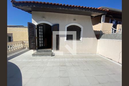 Varanda Quarto 1 de casa para alugar com 3 quartos, 170m² em Vila Mesquita, São Paulo