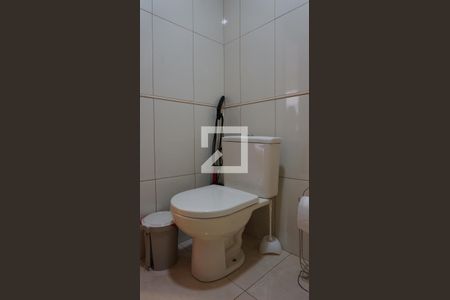 Casa à venda com 110m², 3 quartos e 2 vagasBanheiro