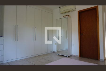 Casa à venda com 110m², 3 quartos e 2 vagasQuarto 3