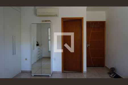 Casa à venda com 110m², 3 quartos e 2 vagasQuarto 3