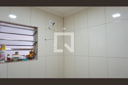 Casa à venda com 110m², 3 quartos e 2 vagasBanheiro