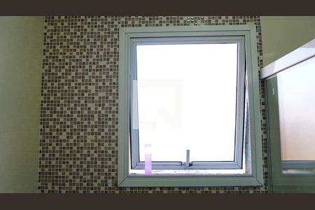 Casa à venda com 110m², 3 quartos e 2 vagasBanheiro