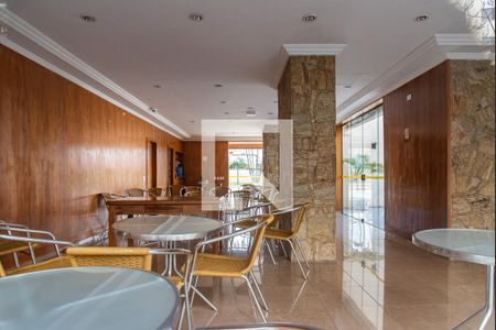 Apartamento à venda com 53m², 2 quartos e 1 vaga Apartamento à venda com 53m², 2 quartos e 1 vagaSalão de festas