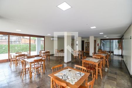 Apartamento para alugar com 42m², 1 quarto e 1 vaga Apartamento para alugar com 42m², 1 quarto e 1 vagaÁrea comum - Salão de festas