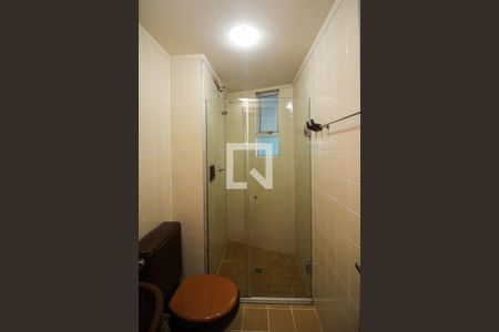 Banheiro de apartamento para alugar com 1 quarto, 42m² em Partenon, Porto Alegre