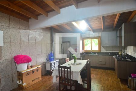 Casa à venda com 250m², 4 quartos e 3 vagasCozinha