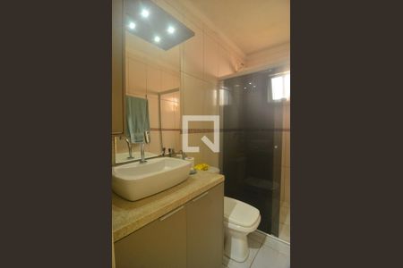 Casa à venda com 250m², 4 quartos e 3 vagasBanheiro Social