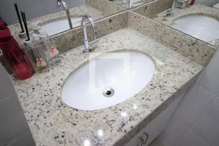 Apartamento à venda com 140m², 3 quartos e 2 vagasBanheiro da Suite