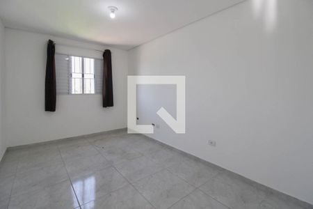 Quarto de casa para alugar com 1 quarto, 77m² em Jardim Munhoz, Guarulhos