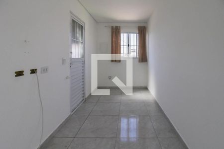 Sala de casa para alugar com 1 quarto, 77m² em Jardim Munhoz, Guarulhos