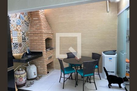 Casa à venda com 3 quartos, 189m² em Vila Pires, Santo André
