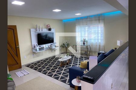 Casa à venda com 3 quartos, 189m² em Vila Pires, Santo André