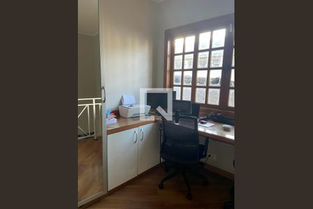 Casa à venda com 260m², 3 quartos e 4 vagas