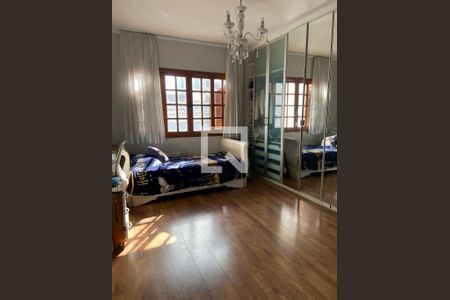 Casa à venda com 260m², 3 quartos e 4 vagas