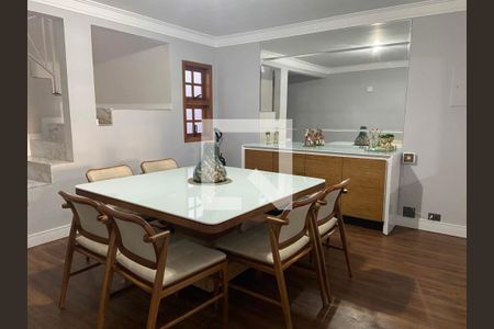 Casa à venda com 260m², 3 quartos e 4 vagas