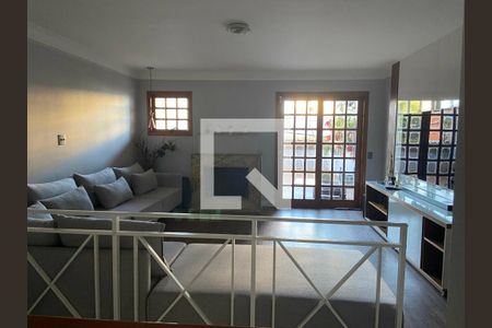 Casa à venda com 260m², 3 quartos e 4 vagas