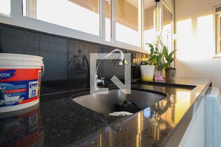 Apartamento à venda com 152m², 3 quartos e 3 vagas Apartamento à venda com 152m², 3 quartos e 3 vagasLavanderia