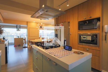 Apartamento à venda com 152m², 3 quartos e 3 vagas Apartamento à venda com 152m², 3 quartos e 3 vagasCozinha